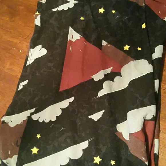 LuLaRoe Pants - Lularoe TC Leggings